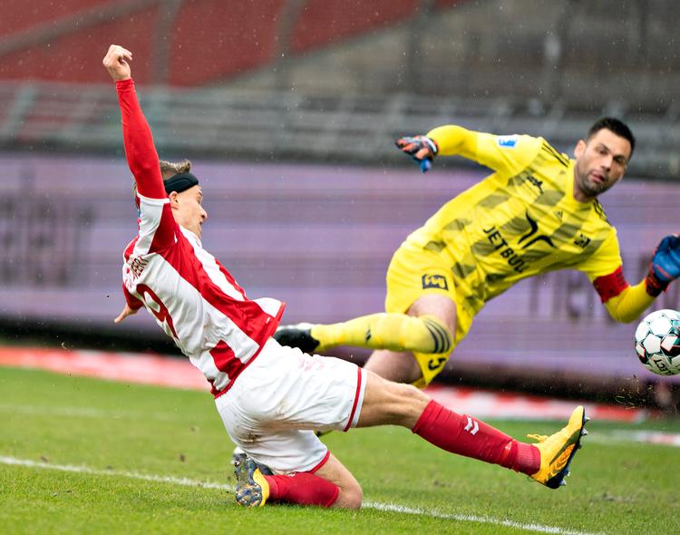 Tom van Weerts 1-0-scoring mod Lyngby søndag skulle ikke have været godkendt. Det erkender kampens dommer efterfølgende. Foto: Henning Bagger/Ritzau Scanpix