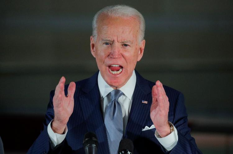 Joe Biden holder tale i Philadelphia, Pennsylvania i nat. Foto: Brendan Mcdermid/Ritzau Scanpix