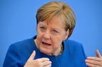 Tysklands kansler, Angela Merkel, fotograferet på dagens pressemøde, hvor hun talte om coronavirus-situationen i Tyskland.  Foto: Tobias Schwarz/Ritzau Scanpix