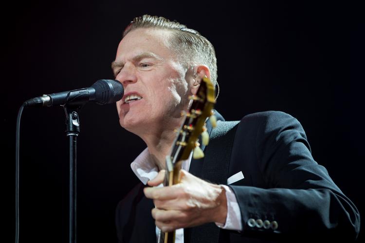 Bryan Adams skulle have spillet fire koncerter i Danmark. 17. marts i København, 18. og 19. marts i Horsens og 20. marts i Vejle. Alle fire koncerter er aflyst, men vil blive afholdt på et senere tidspunkt.  Foto: Benjamin Nørskov/POLFOTO