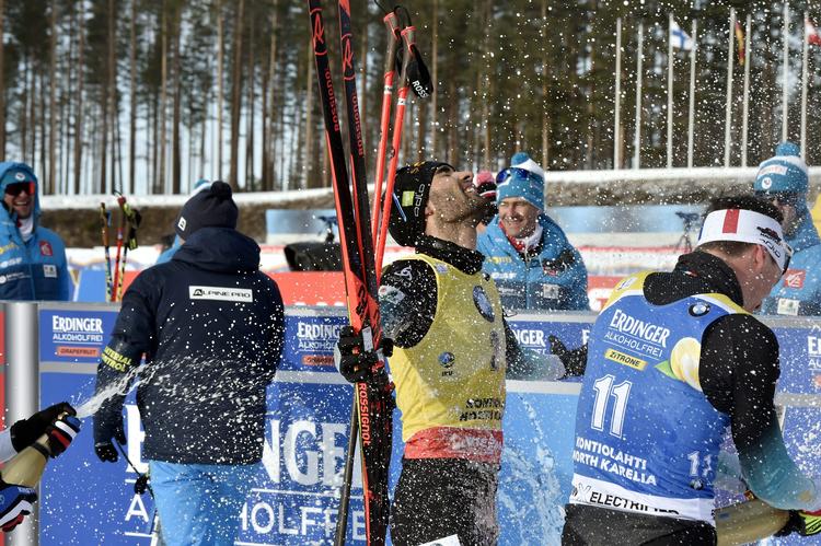 Martin Fourcade  blev efterfølgende hyldet.  Foto: Lehtikuva/Ritzau Scanpix