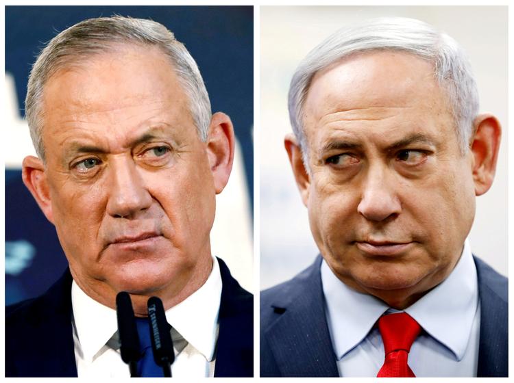 Benny Gantz (tv.), leder af partiet Blå og Hvid, og Likud-leder og nuværende premierminister Benjamin Netanyahu, kæmper om, hvem der skal stå i spidsen for Israels regering, og hvordan en sådan regering skal se ud. Foto: Amir Cohen/Ritzau Scanpix
