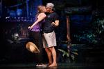 Skuespillerne Kim Ace Nielsen og Bjørg Gamst spillede de bærende roller som Tarzan og Jane i Fredericia Teaters musical-version af 'Tarzan', som floppede i København.  Foto: Martin Lehmann/POLFOTO