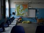Klasselokalerne på Bavnehøj Skole i København står, som de blev forladt onsdag i sidste uge. Foto: Mads Nissen/POLFOTO