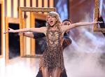 Taylor Swift på scenen til American Music Awards i Los Angeles i 2014. Foto: Matt Sayles/AP