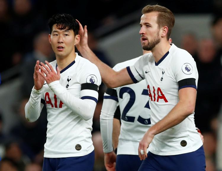 Kan Tottenham igen få Son Heung-min og Harry Kane i startopstillingen samtidig, vil presset på manager José Mourinho måske lette. Men først styrer coronavirus begivenhederne.  Foto: Eddie Keogh/Ritzau Scanpix