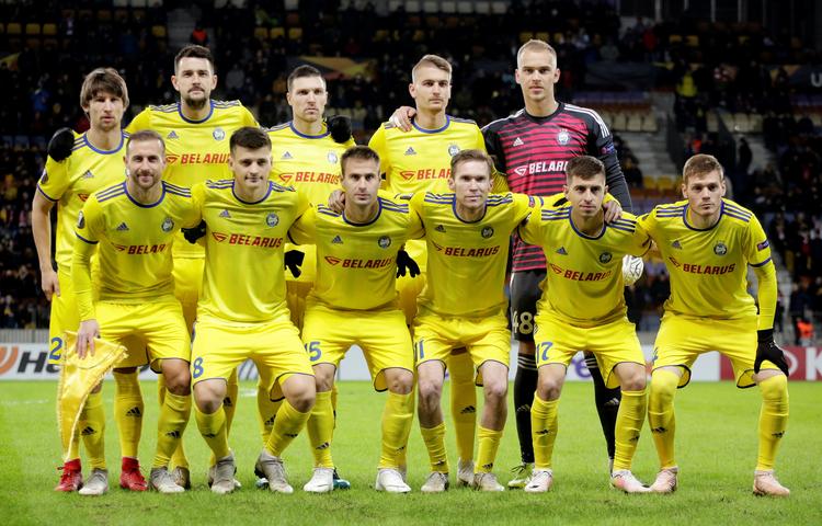 Storklubben BATE Borisov indledte jagten på deres 16. mesterskab med at tabe 1-3 på udebane til FC Bgu Minsk Foto: Anton Vaganov/Ritzau Scanpix