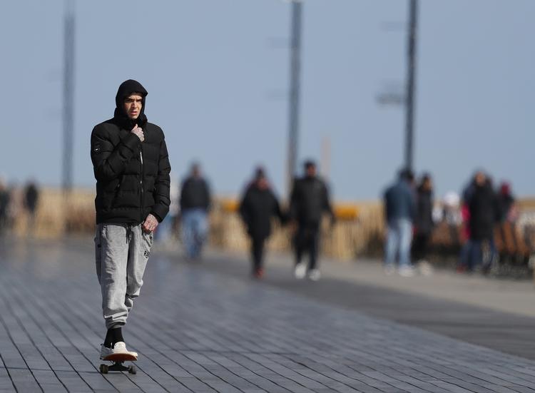 Long Beach ved New York i går.      Foto: Al Bello/Ritzau Scanpix