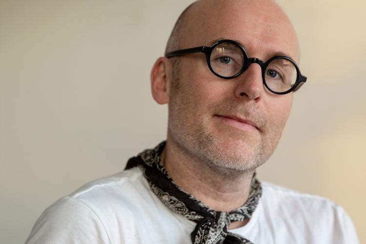 Radio Louds kulturredaktør Chris Pedersen må gentænke programformaterne få dage før premieren. Foto: Miriam Dalsgaard/POLFOTO