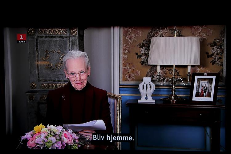 Dronning Margrethe holdt for nylig en direkte tv-tale fra Fredensborg Slot til danskerne om coronavirus.    Foto: Jens Dresling/POLFOTO