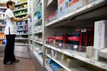 På grund af forsyningsproblemer med håndkøbsmedicin til børn gøres flydende panodil nu receptpligtigt. Foto: Finn Frandsen/POLFOTO