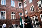 Kulturminister Joy Mogensen (S) inviterede ved et pressemøde på Johan Borups Højskole Folketingets kultur- og medieordførere til forhandlinger om  løsninger på coronakrisens negative effekter på kultur- og medieområdet. Foto: Philip Davali/Ritzau Scanpix