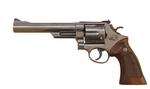  Denne  Smith & Wesson Magnum-pistol er blandt de stjålne James Bond-håndvåben i London. Politiet mener, at der vil være folk i offentligheden der genkender dem. De er fremstillet specifikt til filmene.    Foto: Metropolitan Police/Ritzau Scanpix