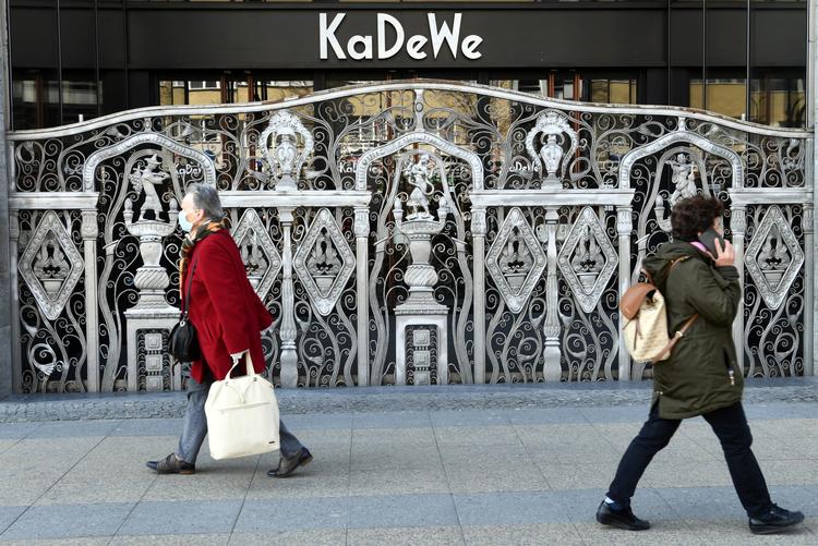 Tysk økonomi er hårdt ramt af coronavirussen, der har lukket store dele af samfundet ned, inklusive detailhandlen. Her ses shoppingcenteret KaDeWe i Berlin. Foto: Annegret Hilse/Ritzau Scanpix