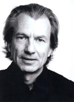 Thorstein Thomsens historiske børnekrimi er en veloplagt skildring af en ung piges jagt på fortiden. 