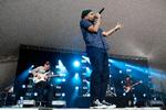 Hans Philip optræder her på Heartland Festival på Egeskov Slot. Regeringen har forlænget den ordning, som skal hjælpe spillesteder  og festivaler, så nu kan Heartland Festival også får hjælp, hvis de vælger at aflyse.   Foto: Thomas Borberg/POLFOTO
