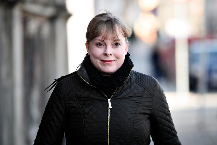 Kulturminister Joy Mogensen har sammen med et flertal af Folketingets partier landet en aftale om hjælp til kriseramte medier.  Foto: Philip Davali/Ritzau Scanpix