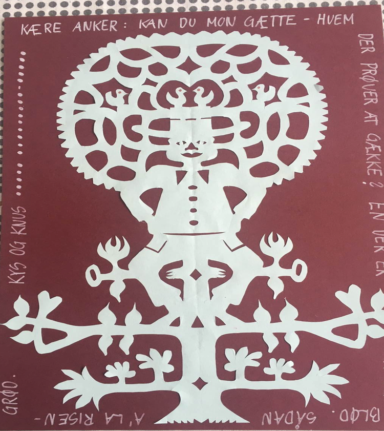 Vindergækkebrevet til Anker, som forhåbentlig har gættet afsenderen og har udsigt til et påskeæg. 