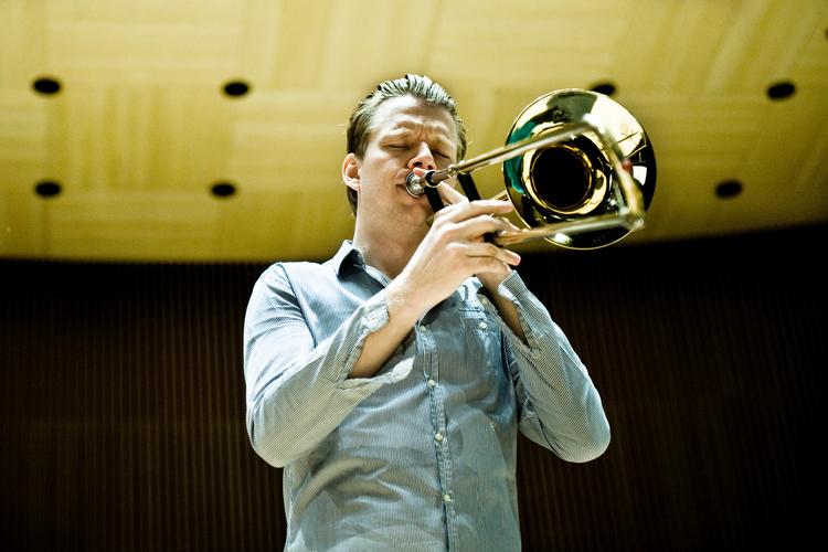 Basunist Jesper Busk Sørensen har siden 2009 haft fast job i Berliner Philharmonikerne.   Foto: Helle Arensbak/POLFOTO