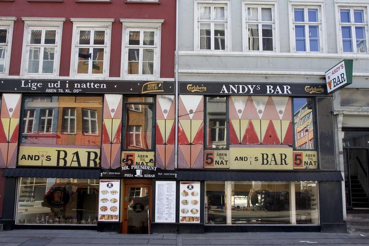 Byen er lukket, og Københavns barer og restauranter har rullet gardinerne. Madanmelder Lærke Kløvedal har svært ved at genkende sin by. Arkivfoto. Foto: Johnny Frederiksen/POLFOTO