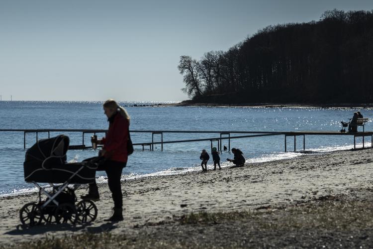 Det bliver solrigt men også koldt og blæsende i perioder i denne uge.  Foto: Joachim Ladefoged