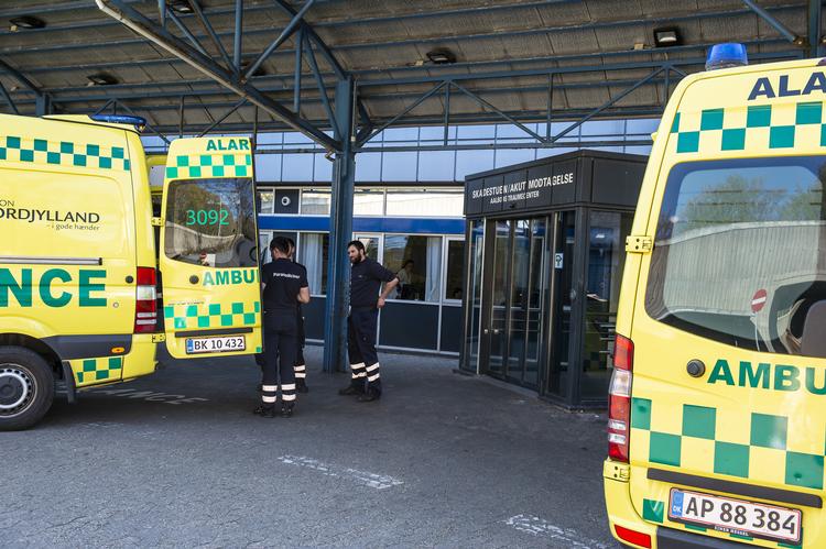 Antallet af indlagte coronapatienter falder. 100 personer er i øjeblikket indlagt på en intensivafdeling. Foto: René Schütze/Fotograf René Schütze
