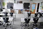 Eleverne i 9. og 10. klasse har fået aflyst deres afgangsprøver, og derfor skal standpunktskarakterer gøre det ud for eksamenskarakterer (arkivfoto). Foto: Jens Dresling/POLFOTO