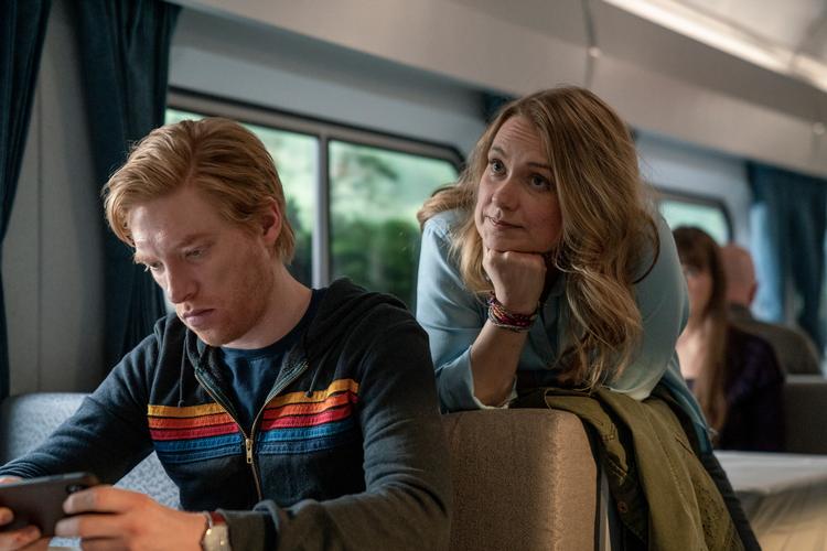 Ekskæresterne Billy (Domhnall Gleeson)  og Ruby (Merritt Wever) mødes for første gang i 15 år for at finde ud af, om det i virkeligheden skulle have været de to.  