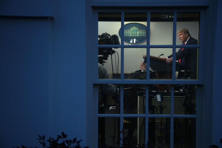 Guvernør Jay Inslee er bange for, at en række tweets fra Trump kan føre til oprør og vold i stater i lockdown. Foto: Alex Wong/Ritzau Scanpix