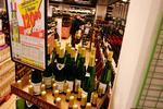    Sammen med lokale anmeldelser af vinene bruges Parkers bedømmelser flittigt i forhandlernes markedsføring. Arkivfoto Lars Hansen
