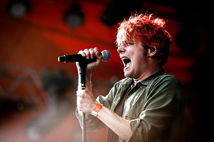 Det amerikanske band My Chemical Romance har sat ansigtsmasker til salg som merchandise. Overskuddet støtter aktører i musikbrancen, der har mistet deres job på grund af coronavirus. Foto: Martin Slottemo Lyngstad/POLFOTO
