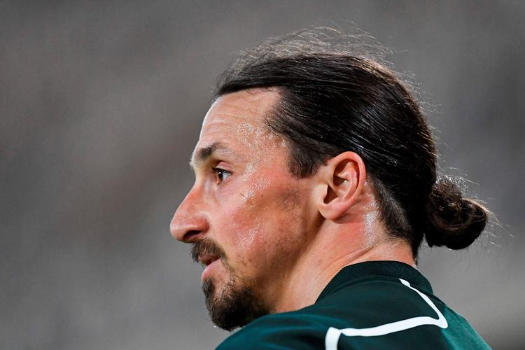 38-årige Zlatan Ibrahimovic, der er på kontrakt hos italienske AC Milan, mener, han har været for flink over for sin tidligere klub Malmö FF.   Foto: Jonathan Nackstrand/Ritzau Scanpix