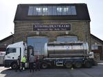 På Nyborg Distilleri har de omstillet produktionen fra whiskey rom og gin til sprit til brug i håndsprit, og den ide er så god, at den skal udstilles, mener de på Danmarks Tekniske us 