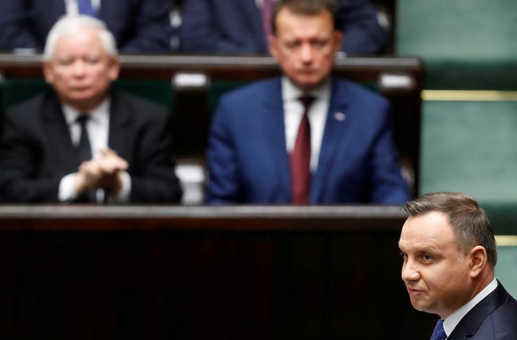 Præsident Andrzej Duda genopstiller i det polske valg, der pga af coronavirus skal foregå via brevafstemning. Foto: Kacper Pempel/Ritzau Scanpix