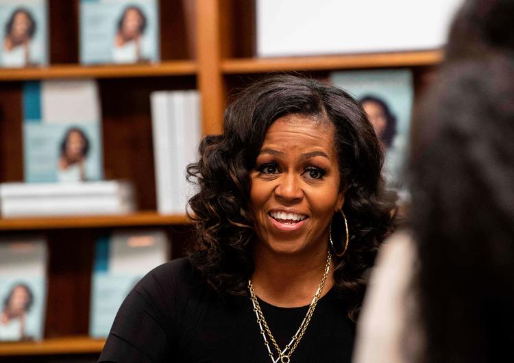 Michelle Obamas 'Becoming' skulle blot bruge 15 dage på at blive USA's bedst sælgende bog i hele 2018, da den udkom.   Foto: Nicholas Kamm/Ritzau Scanpix