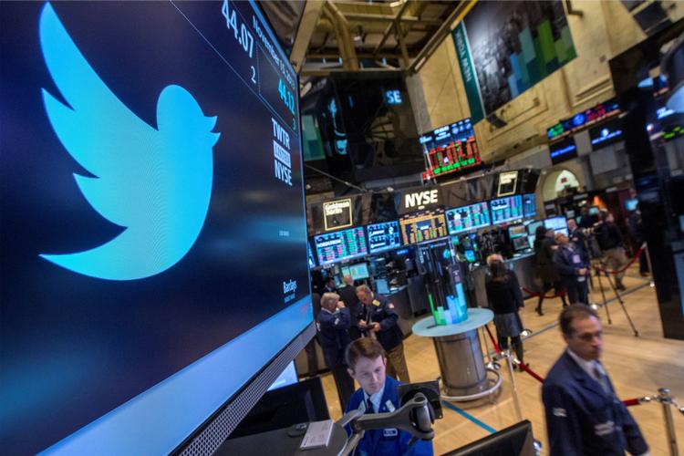 Virksomheder har skruet ned for investeringer i reklamer, og det betyder mindre indtægter for Twitter. Foto: Brendan Mcdermid/Ritzau Scanpix