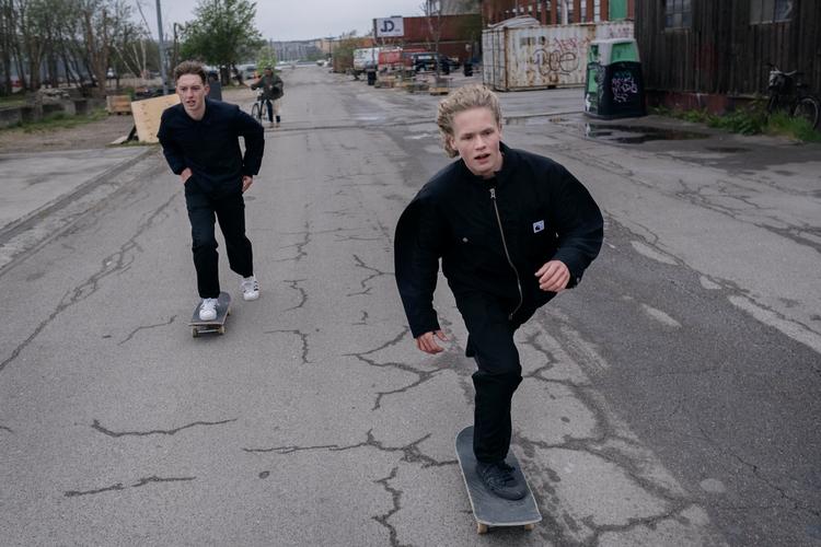De to unge iværksættere Andreas Ljunggren (tv.) og Jens Haugaard (th.) har på få uger skabt deres egen virksomhed under corona.  Foto: Mikkel Hørlyck/POLFOTO