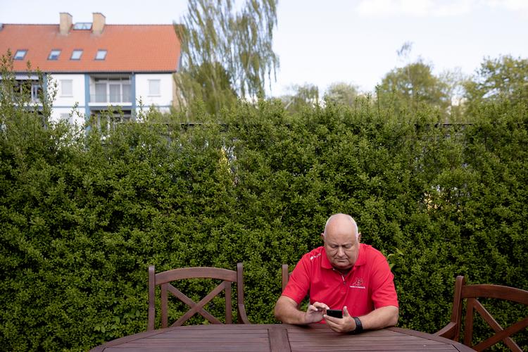 Karsten Reitov arbejdede i Roskilde Bank, da virksomheden gik konkurs under finanskrisen. Siden har han aldrig nået samme lønniveau igen, men torsdag skal han til jobsamtale. Og glæder sig. Foto: Peter Hove Olesen/POLFOTO