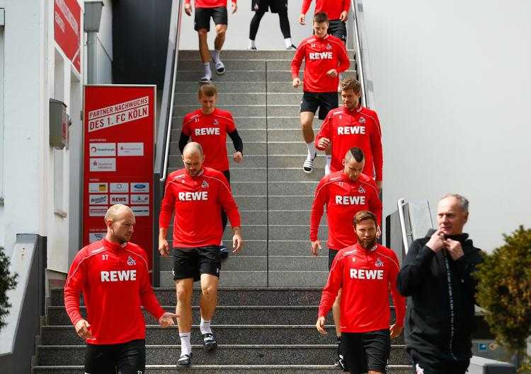 Forleden blev tre spillere fra FC Köln testet positiv for coronavirus. Alligevel ser det ud til, at den tyske Bundesliga snart kan komme tilbage på banen. Uden tilskuere.
  Foto: Thilo Schmuelgen/Ritzau Scanpix