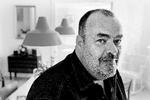 Nikolas Ioannou er 48 år og har været folkeskolelærer i 22 år. Han bor på Sydfyn og er lærer på Skårup Skole i udskolingen. »De fleste skriftlige afgangsprøver foregår i store sale, hvor eleverne sidder med afstand til hinanden. Jeg kan ikke se nogen sundhedsfaglig begrundelse for, hvorfor afgangsprøverne er blevet aflyst«, siger han. Foto: Finn Frandsen/POLFOTO