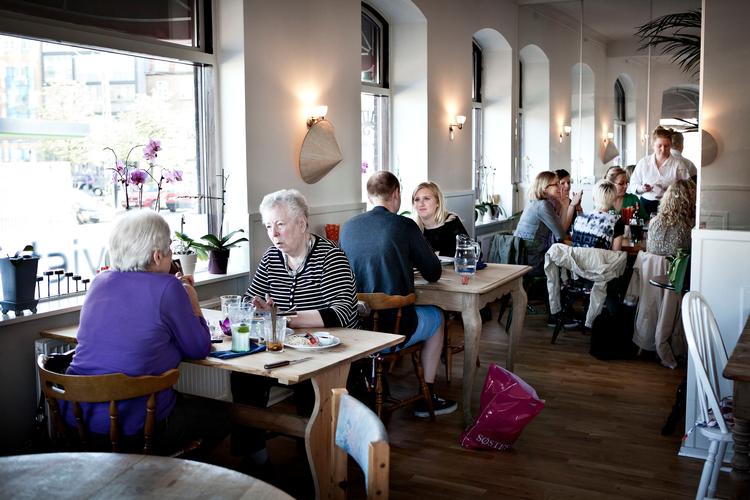 Restauranter må åbne for gæster den 18. maj, men retningslinjerne er endnu ikke fastlagt. Foto: Sisse Dupont/POLFOTO