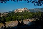 I månedsvis har grækerne måttet nøjes med at beundre Akropolis på afstand. Men fra 18. maj vil landets mange arkæologiske seværdigheder begynde at tage imod besøgende igen.  Foto: Louisa Gouliamaki/Ritzau Scanpix
