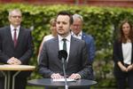 Erhvervsminister Simon Kollerup (S) og ordførere fra en række partier præsenterer hjælpepakke til rejsebranchen. Foto: Jens Dresling/POLFOTO