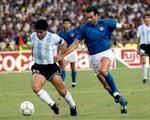 I 1986 og 1990 var Giuseppe Bergomi anfører for det italienske VM-hold, der mødte blandt andre Argentina og Diego Maradona. Foto: Gianni Foggia/Ritzau Scanpix