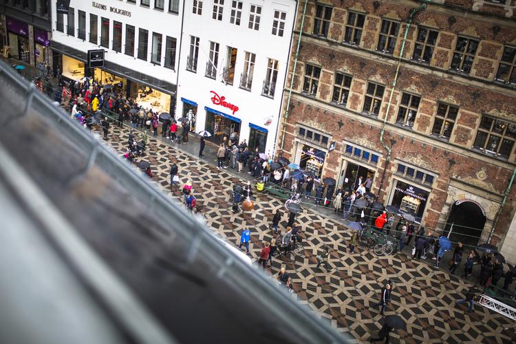Kæderne, der blandt andet tæller Illums Bolighus, Bahne og Sportmaster, kritiserer den nuværende hjælpepakke, da de tvangslukkede butikker i storcentrene ikke får dækket 100 procent af deres udgifter, som regeringen ellers havde lovet. Foto: Henriette Dæhli/POLFOTO
