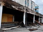 En udbrændt butik i Waldkraiburg efter et af de brandattentater, den militante islamist menes at have gennemført. Foto: Christof Stache/Ritzau Scanpix