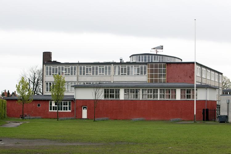 Skolen ved Sundet i Sundbyøster var en af de skoler, der sidste efterår modtog en bombetrussel i Aula. (arkivfoto) Foto: Finn Frandsen/POLFOTO