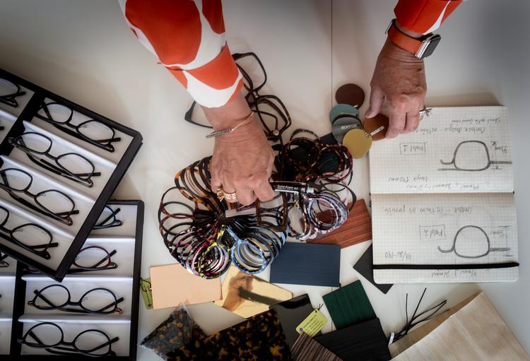 Eksportsektoren står til at miste 170 milliarder kroner alene i 2020 på grund af coronakrisen. Brillevirksomheden Fleye regner med et fald i omsætningen på 20-25 procent. Foto: Mads Nissen Foto: Mads Nissen/POLFOTO