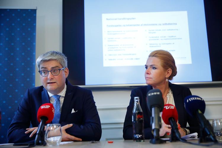 Tidligere justitsminister Søren Pind skriver på Twitter, at justitsministeriet dengang kraftigt advarede  Foto: Jens Dresling/POLFOTO