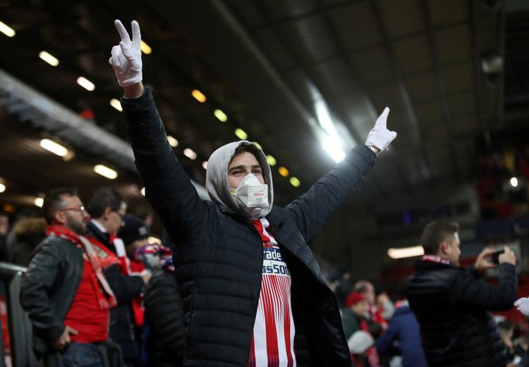 En Atlético Madrid-fan på Anfield 11. marts, hvor det endte med spansk sejr og plads i Champions League-kvartfinalerne. Dog ikke uden store omkostninger. Foto: Carl Recine/Ritzau Scanpix